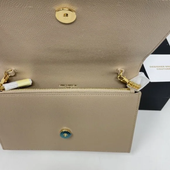 Saint Laurent Monogram Kate Chain Wallet - Picture 5 of 5